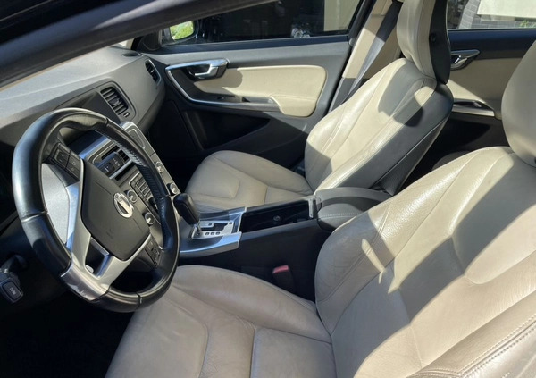 Volvo S60 cena 36000 przebieg: 195000, rok produkcji 2010 z Tychy małe 22